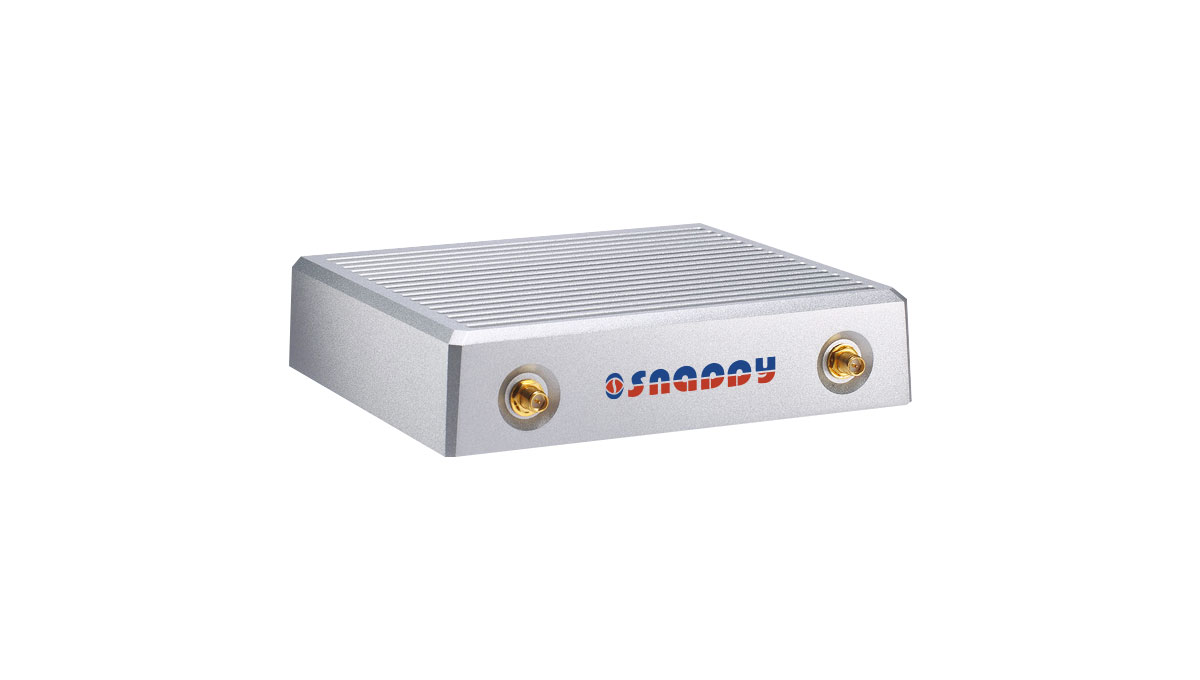 Snappy AI Edge Computer 011-218-EY-1 frontview for High-Performance Edge Computing and AI Processing